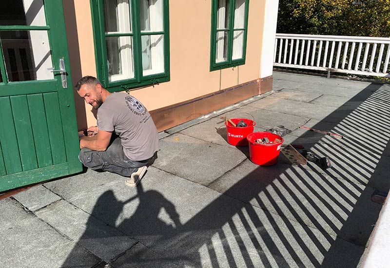 Terrassenabdichtung vom Schwarzdecker aus Innsbruck